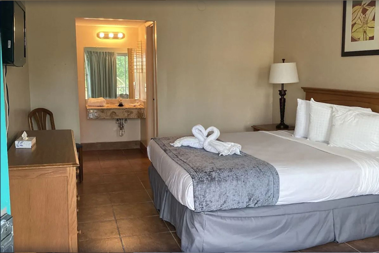 Rooms To Go - Altamonte Springs, FL 32714